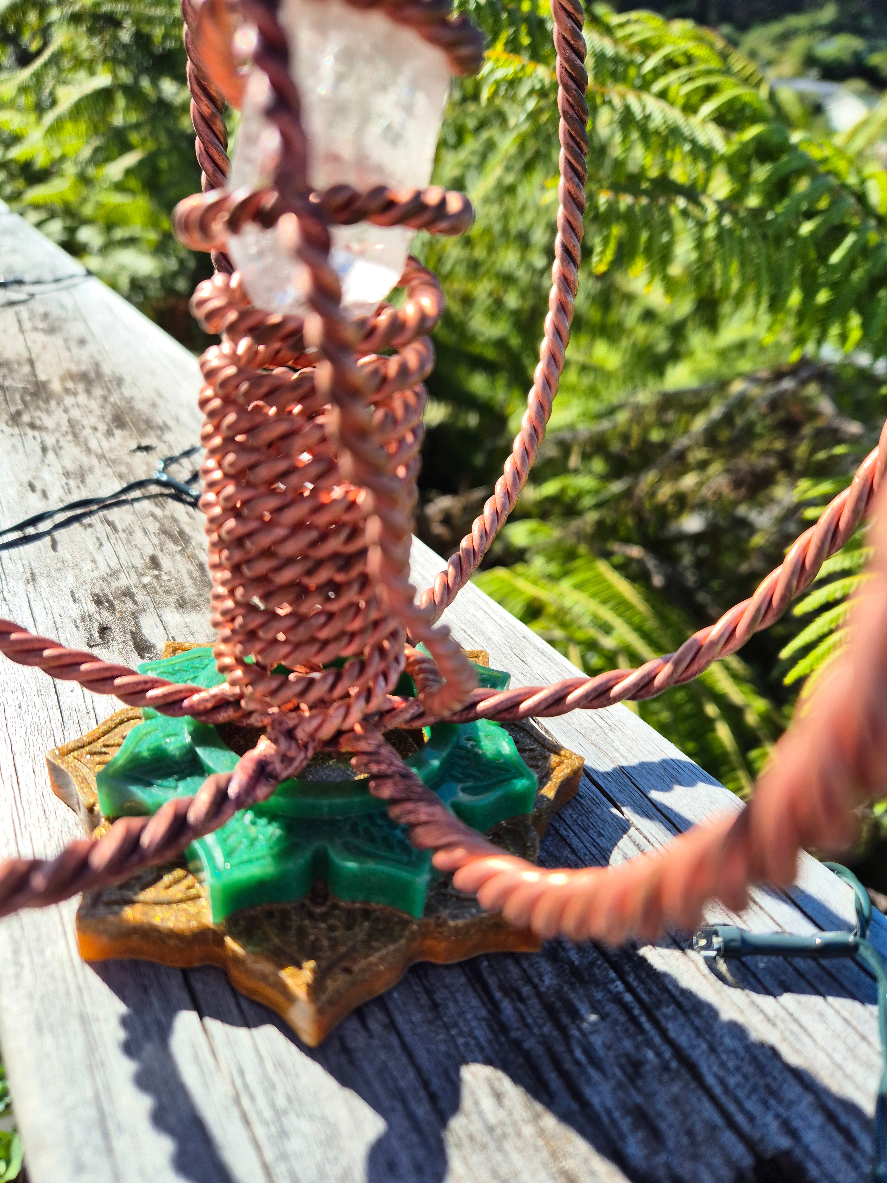 1/2 Royal Cubit Harmoniser with Green And Gold Stand